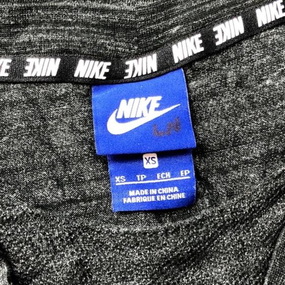 2/$30 Nike XS Womens Gray Marled Advance 15 Knit Tank - Picture 6 of 7